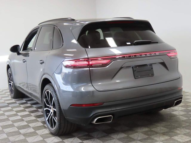 2021 Porsche Cayenne Base