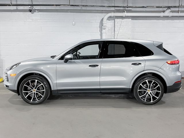 2021 Porsche Cayenne Base