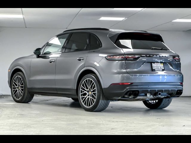 2021 Porsche Cayenne Base