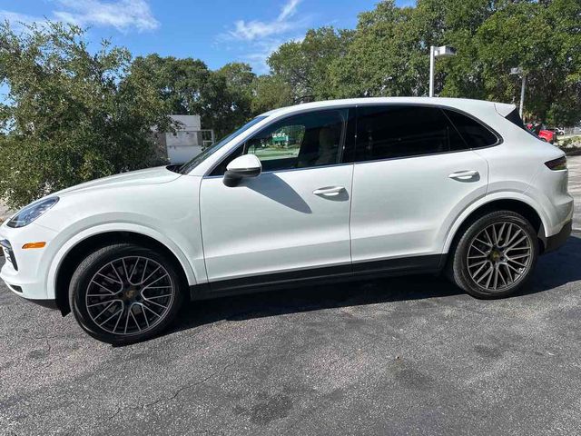 2021 Porsche Cayenne Base