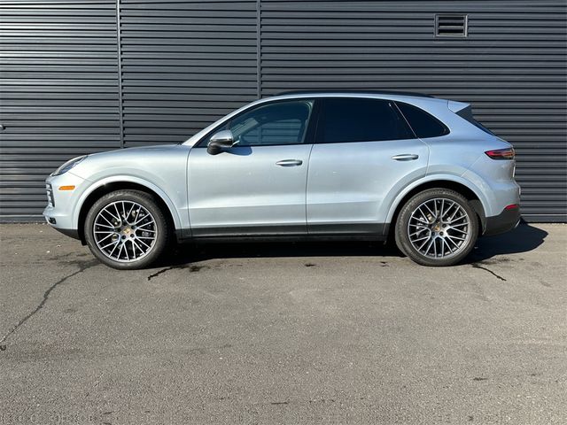 2021 Porsche Cayenne Base