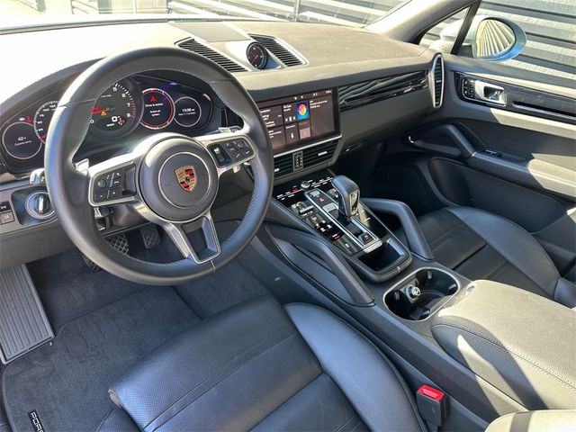 2021 Porsche Cayenne Base