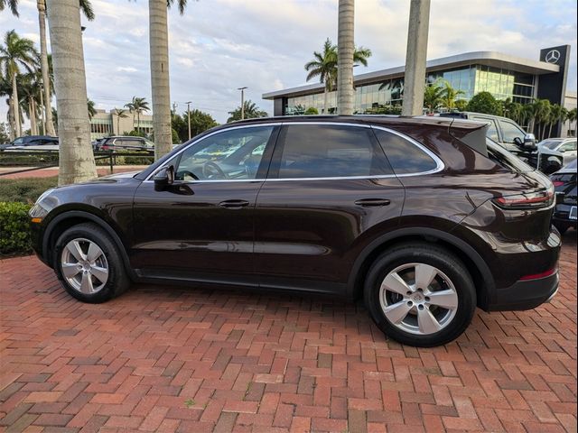 2021 Porsche Cayenne Base