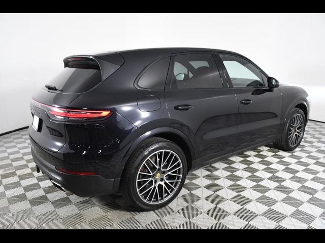 2021 Porsche Cayenne Base