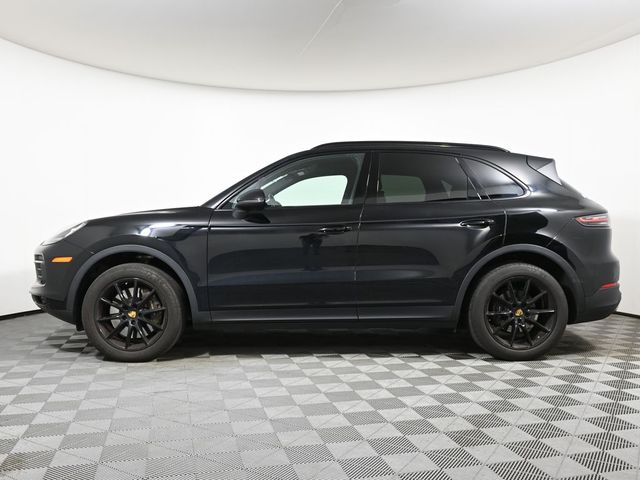 2021 Porsche Cayenne Base