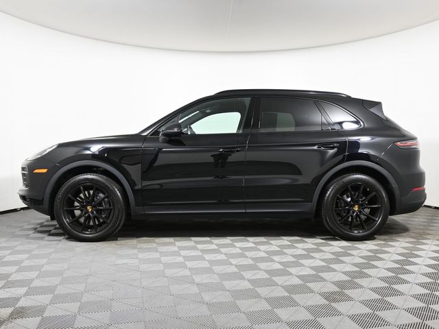 2021 Porsche Cayenne Base