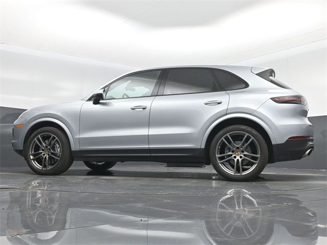 2021 Porsche Cayenne Base