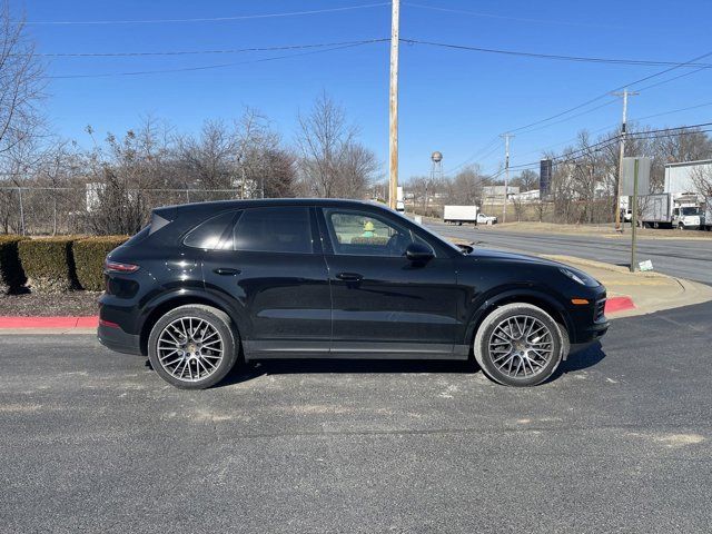 2021 Porsche Cayenne Base