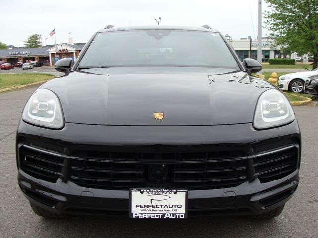 2021 Porsche Cayenne Base