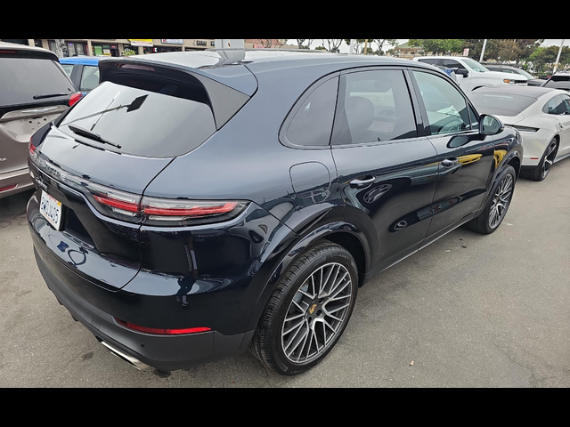 2021 Porsche Cayenne Base