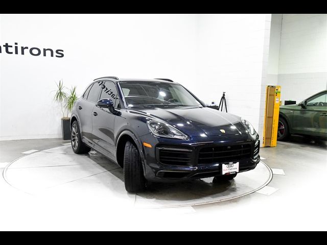 2021 Porsche Cayenne Base