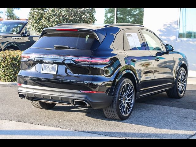 2021 Porsche Cayenne Base