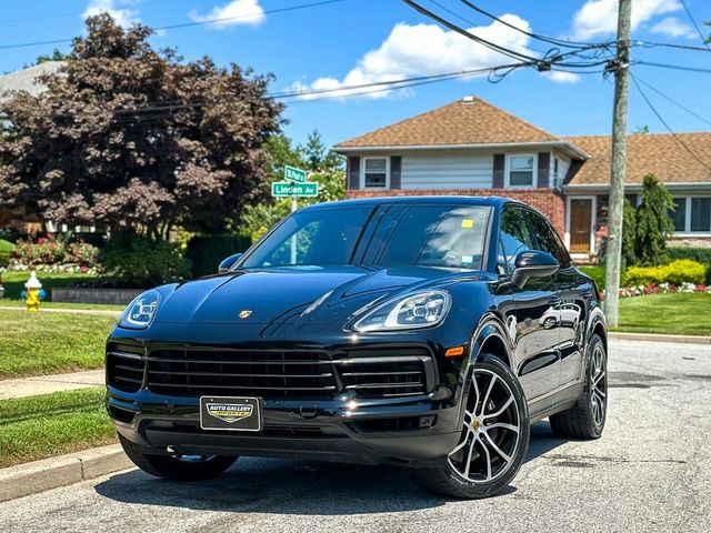 2021 Porsche Cayenne Base