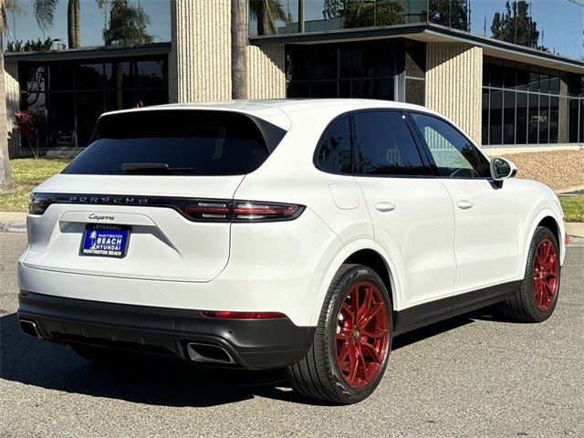 2021 Porsche Cayenne Base