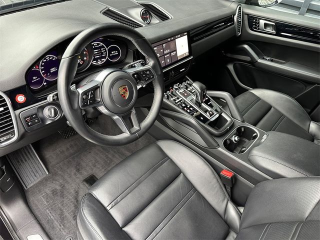 2021 Porsche Cayenne Base