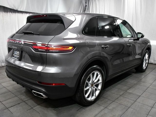 2021 Porsche Cayenne Base