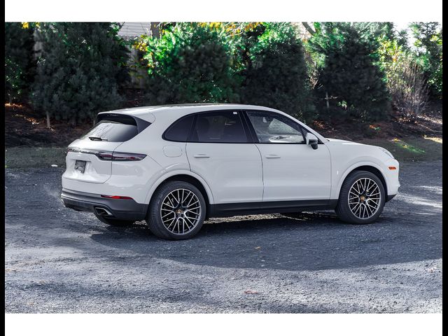 2021 Porsche Cayenne Base