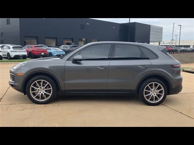 2021 Porsche Cayenne Base