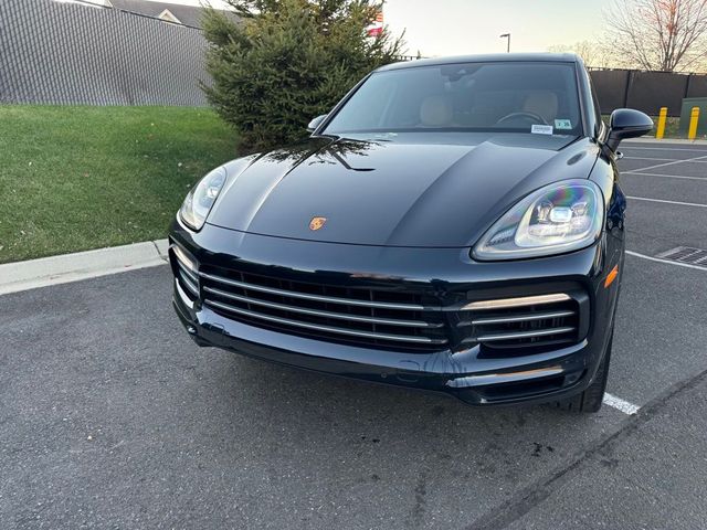 2021 Porsche Cayenne Base