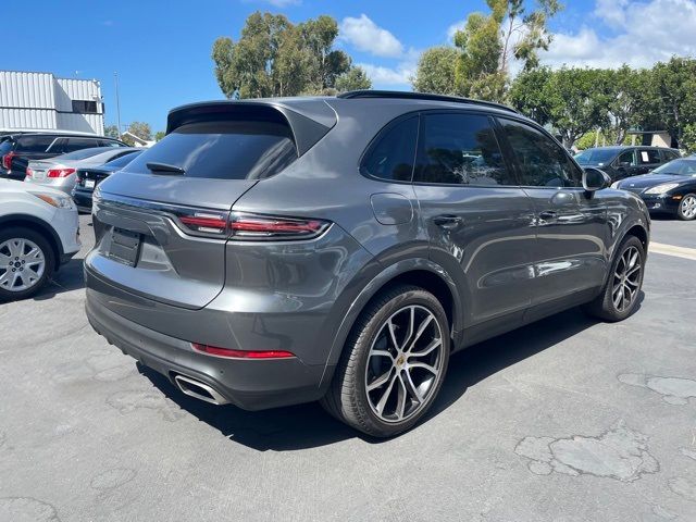 2021 Porsche Cayenne Base