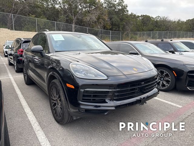 2021 Porsche Cayenne Base