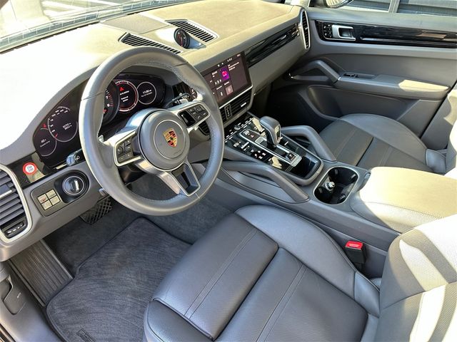 2021 Porsche Cayenne Base