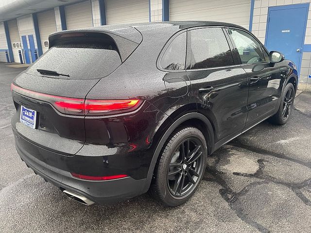 2021 Porsche Cayenne Base