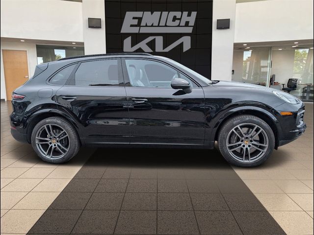 2021 Porsche Cayenne Base