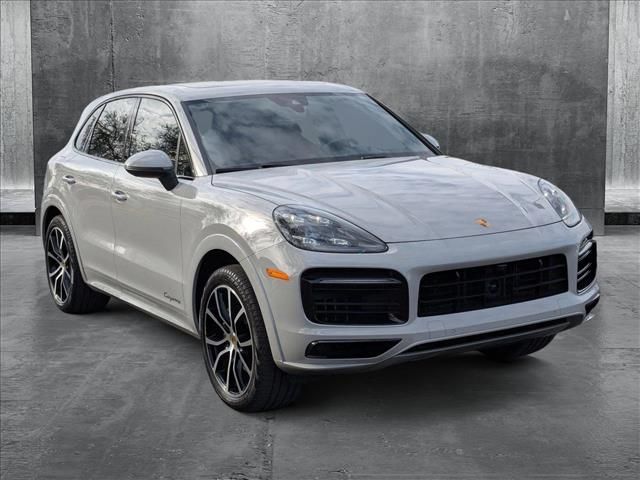 2021 Porsche Cayenne Base