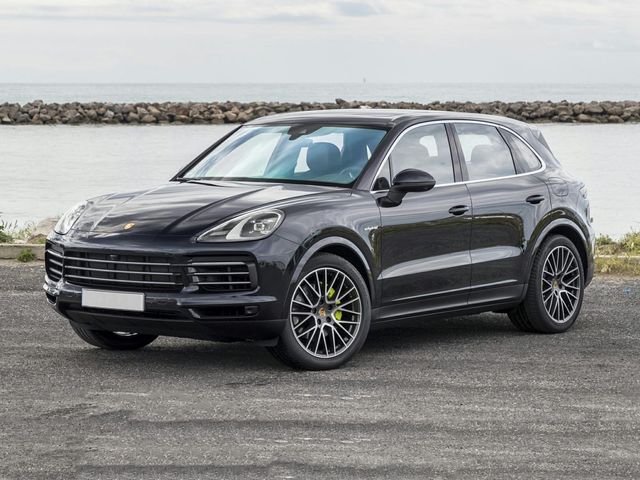 2021 Porsche Cayenne Base