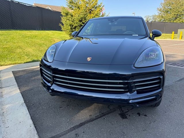 2021 Porsche Cayenne Base