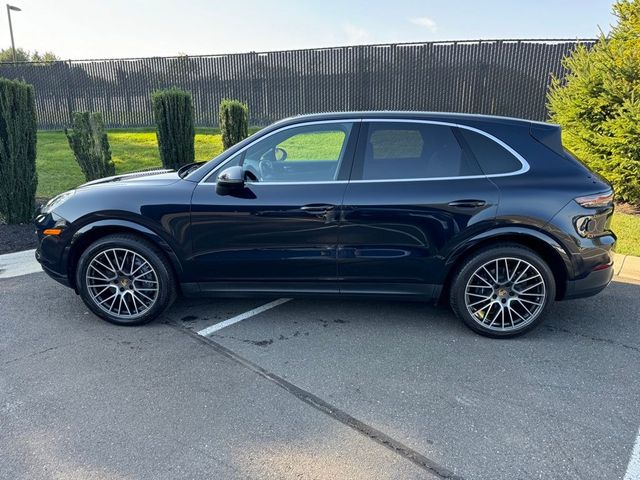 2021 Porsche Cayenne Base