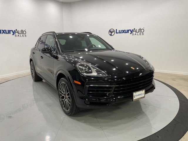 2021 Porsche Cayenne Base