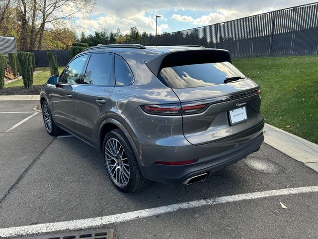 2021 Porsche Cayenne Base