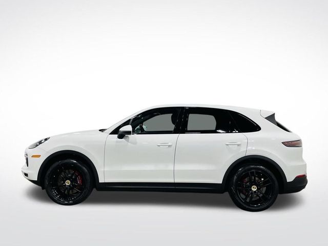 2021 Porsche Cayenne Base