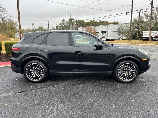 2021 Porsche Cayenne Base