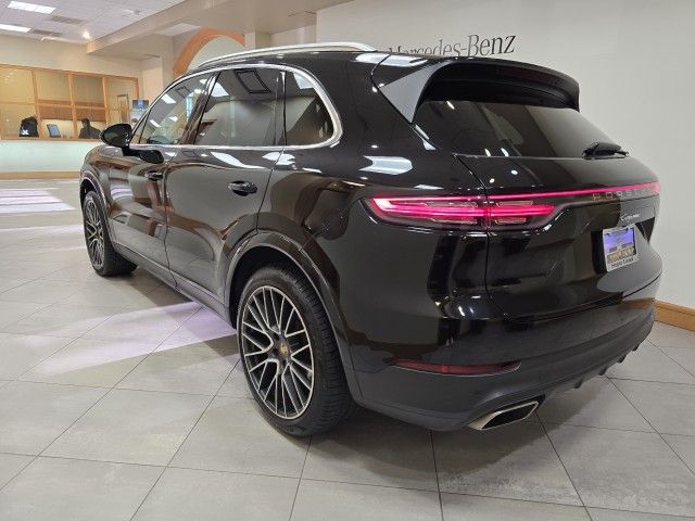 2021 Porsche Cayenne Base