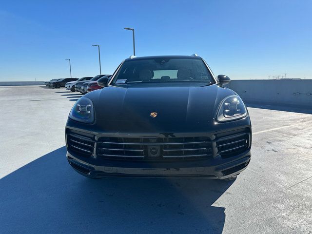 2021 Porsche Cayenne Base