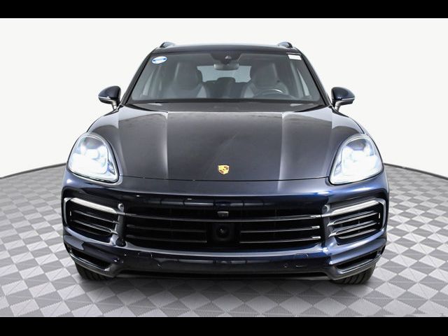 2021 Porsche Cayenne E-Hybrid Base