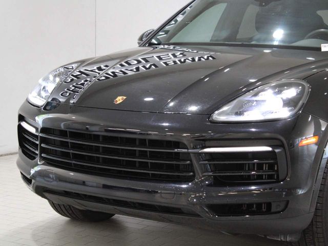 2021 Porsche Cayenne Base