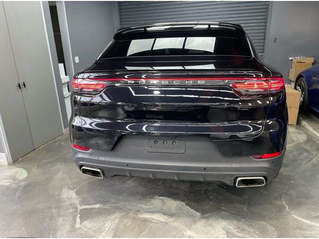 2021 Porsche Cayenne Base