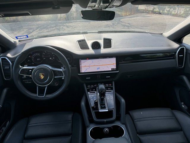 2021 Porsche Cayenne Base