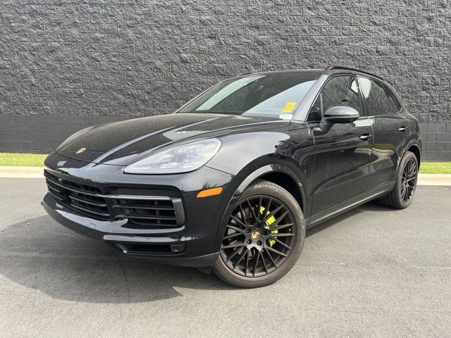 2021 Porsche Cayenne E-Hybrid Base