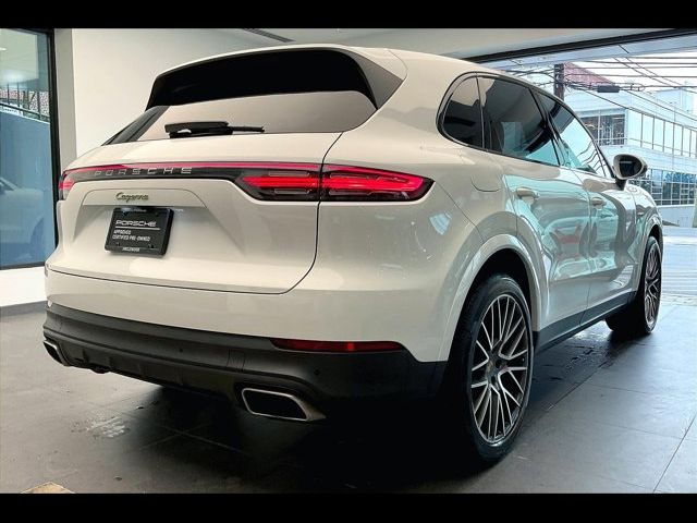 2021 Porsche Cayenne E-Hybrid Base