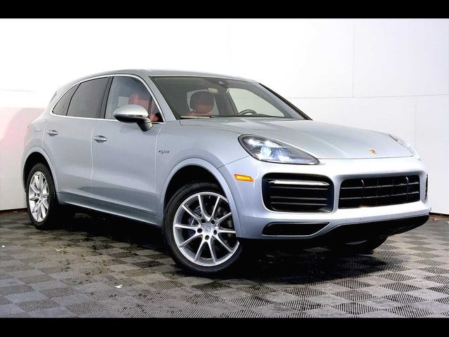 2021 Porsche Cayenne E-Hybrid Base