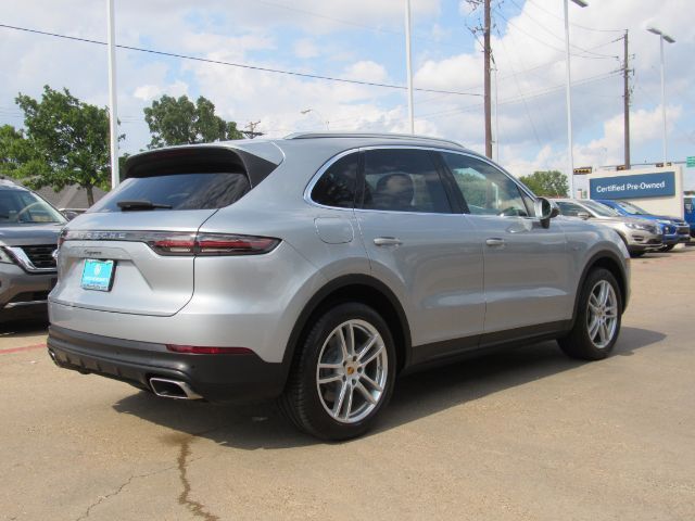 2021 Porsche Cayenne E-Hybrid Base