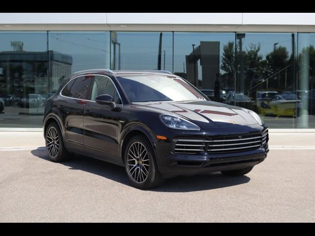 2021 Porsche Cayenne E-Hybrid Base