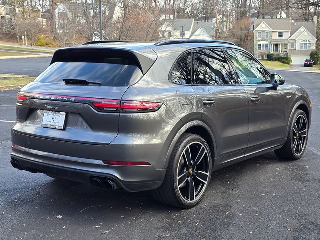 2021 Porsche Cayenne E-Hybrid Base