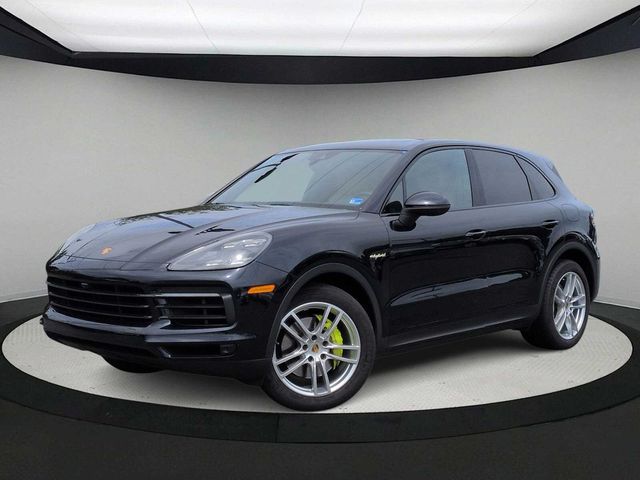 2021 Porsche Cayenne E-Hybrid Base