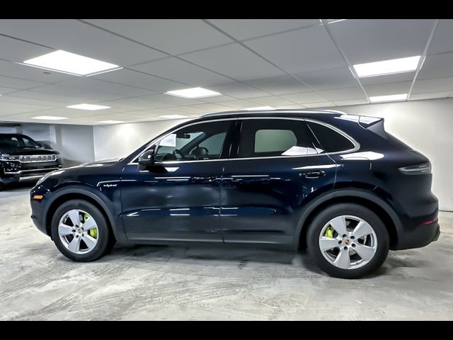 2021 Porsche Cayenne E-Hybrid Base